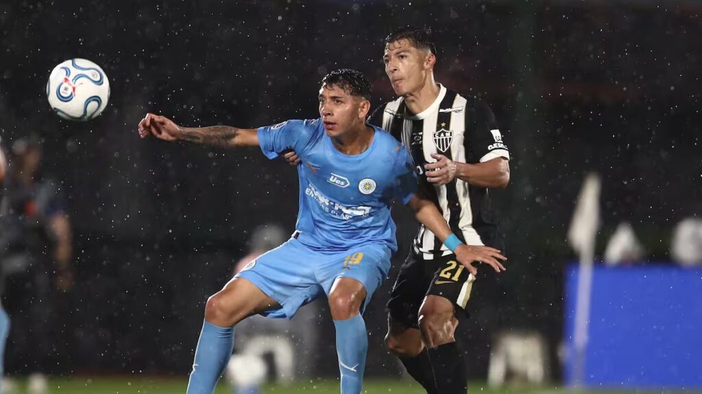 La figura de Atlético Mineiro que se perderá la final de la Sudamericana ante Boca por una insólita expulsión